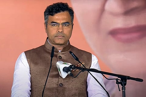 Delhi govt. swearing-in ceremony: Parvesh Verma takes oath as a Minister