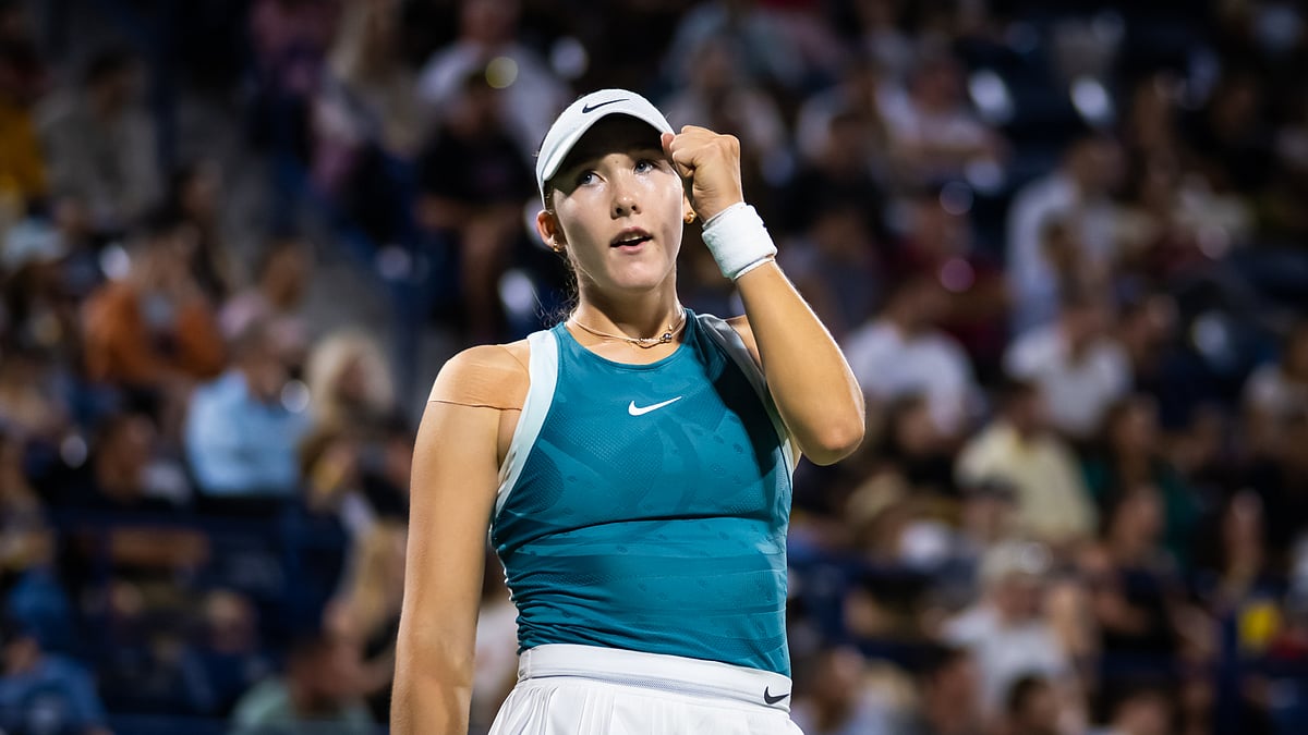 Mirra Andreeva celebrates her victory over Elena Rybakina