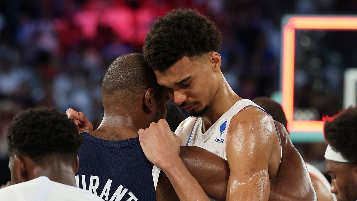 Victor Wembanyama and Kevin Durant in Olympics action