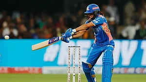 X/WPL : Harmanpreet Kaur in action for Mumbai Indians in Bengaluru