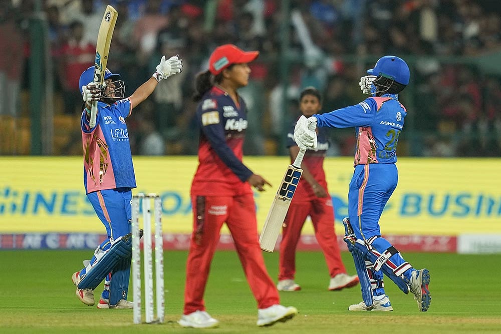 | Photo: PTI/Shailendra Bhojak : WPL 2025: RCB vs MI