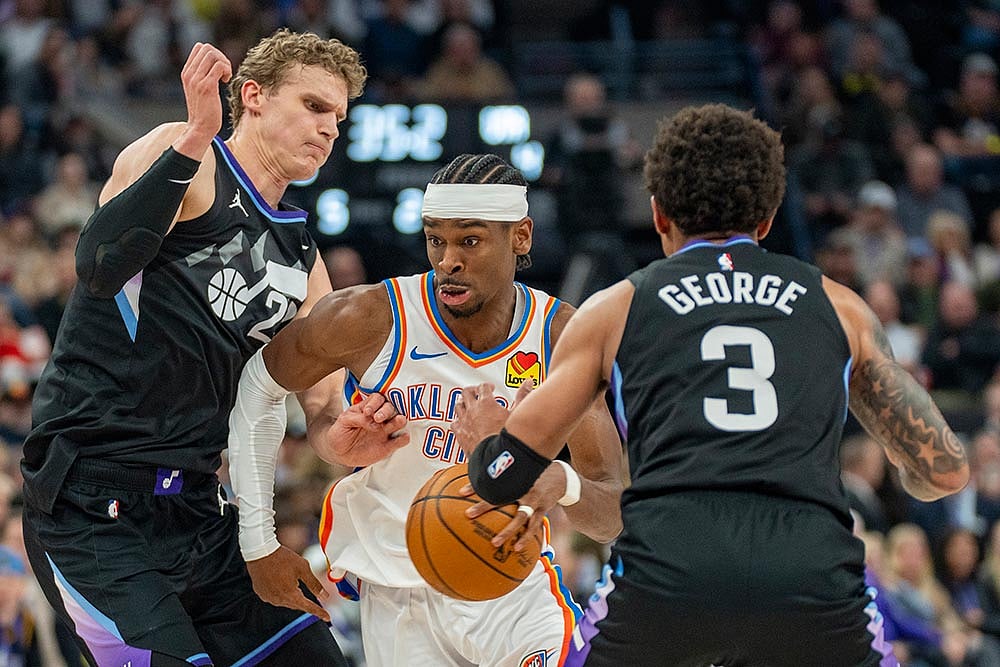 | Photo: AP/Rick Egan : NBA: Oklahoma City Thunder vs Utah Jazz