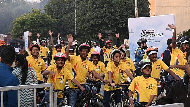 Sports Minister Mansukh Mandaviya Leads 'Fit India Sundays On Cycle' In Delhi To Fight Obesity