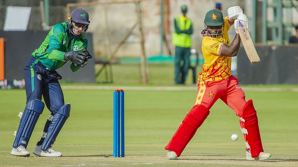 X/Zimbabwe Cricket : Action from the second T20 international between Zimbabwe and Ireland in Harare.
