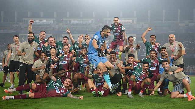 MBSG 1-0 OFC Highlights Indian Super League 2024-25: Dimitri Petratos' Late Goal Helps Mohun Bagan Super Giant Defend ISL Title