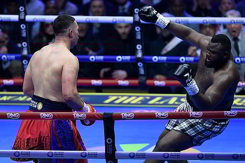 Saudi Arabia Parker vs Bakole Boxing: Joseph Parker, left, punches Martin Bakole
