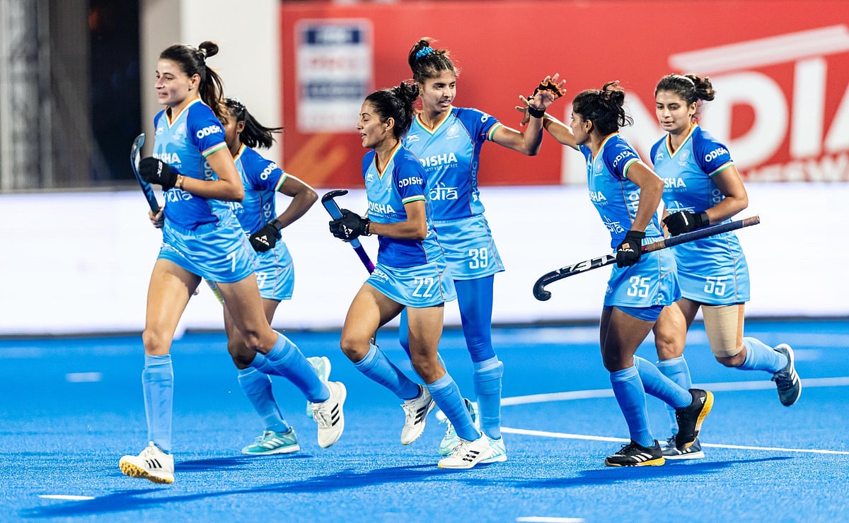Hockey India : India National Women's Hockey Team. 