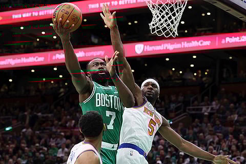 NBA 2024-25, Knicks vs Celtics: Celtics' Jaylen Brown (7) shoots against Knicks' Precious Achiuwa