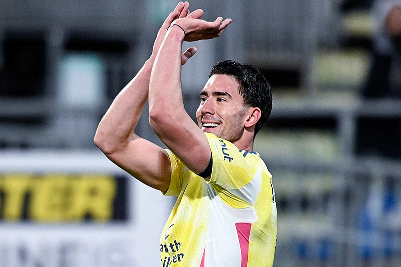 Serie A Soccer Match: Cagliari Calcio vs Juventus