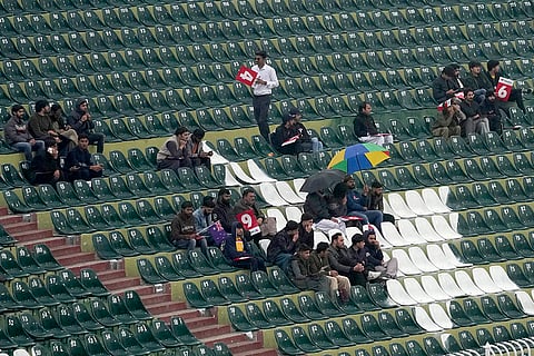 ICC Champions Trophy, AUS vs RSA: Fans wait as toss delayed due to rain