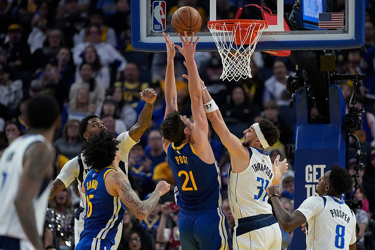 NBA Basketball 2024-25 Dallas Mavericks vs Golden State Warriors: