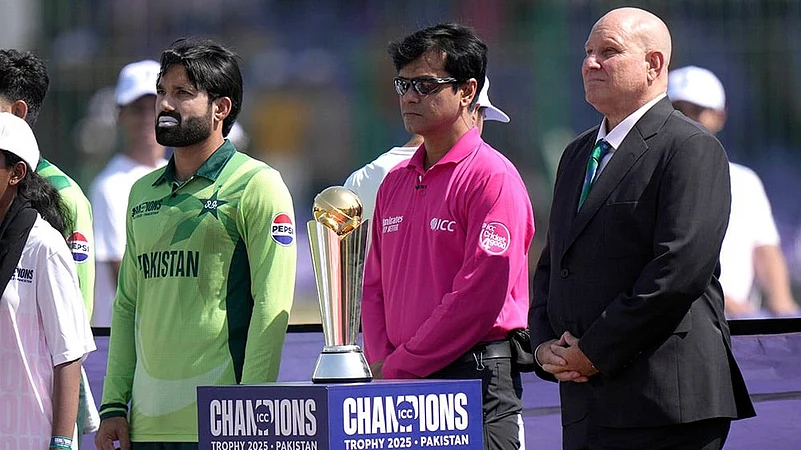 ICC Champions Trophy Pakistan vs New Zealand Cricket PAK vs NZ ODI cricket Match 1: Mohammad Rizwan