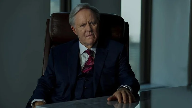 John Lithgow confirms his role as Professor Dumbledore