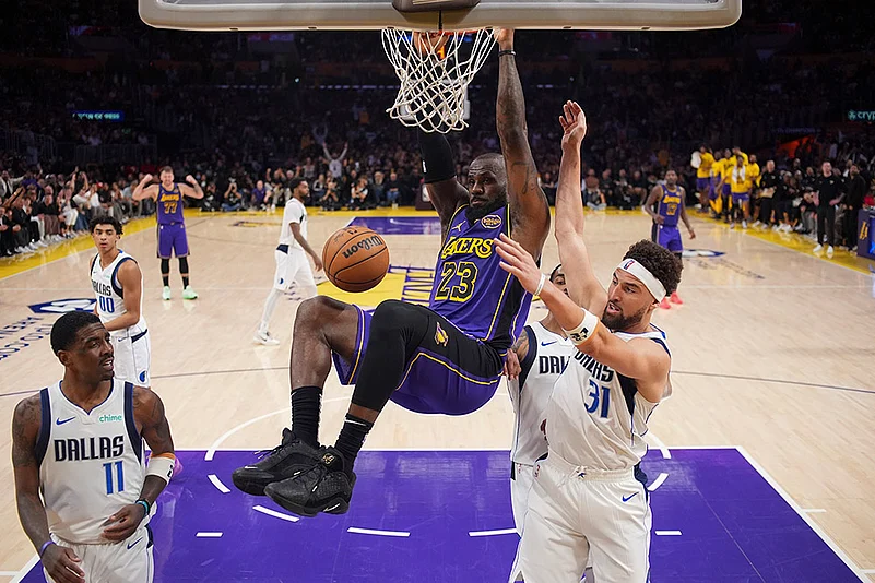 NBA Basketball 2024-25 Dallas Mavericks vs Los Angeles Lakers: LeBron James