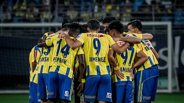 Kerala Blasters FC. - X | Kerala Blasters