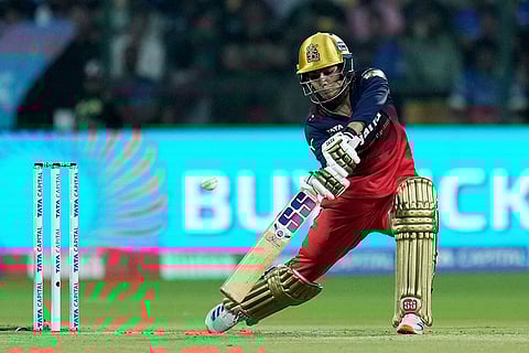 WPL 2025, RCB vs GG: Royal Challengers Bengaluru’s Raghvi Bist plays a shot