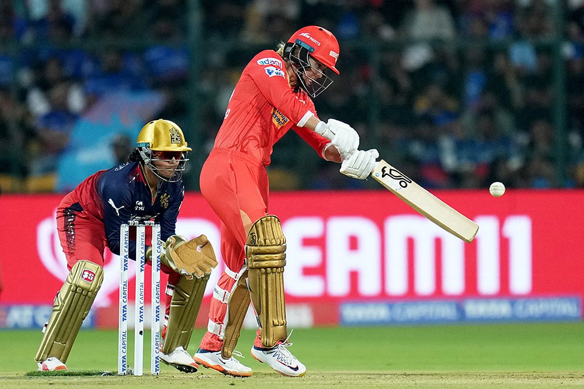 WPL 2025 Royal Challengers Bengaluru vs Gujarat Giants cricket: Phoebe Litchfield