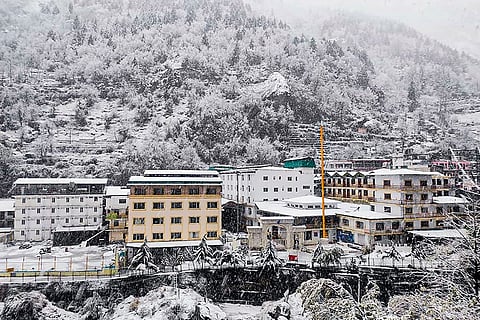 Uttarakhand: fresh snowfall in Chamoli