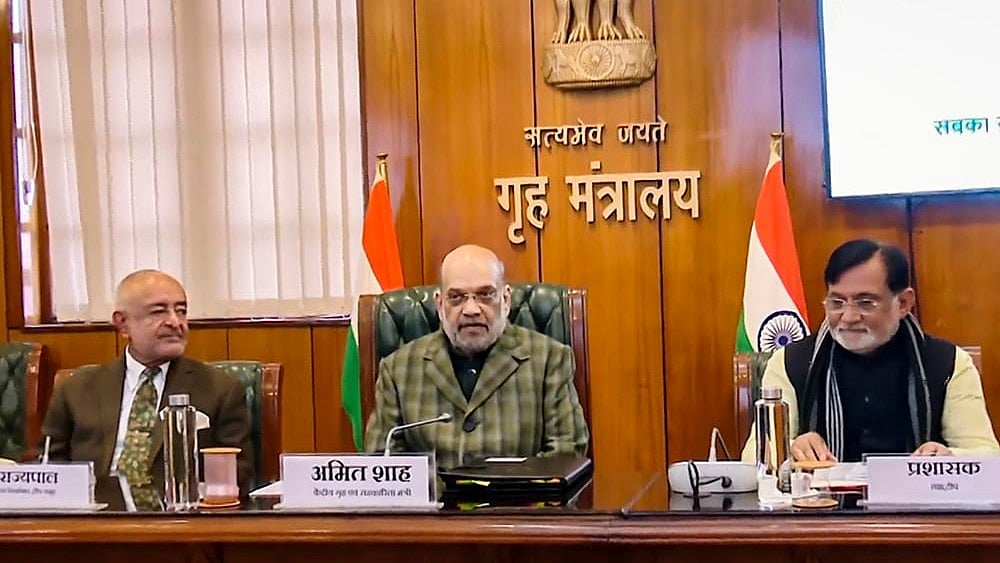 | Photo: PTI : Amit Shah Directs Security To Ensure Free Movement Of People On All Roads In Manipur