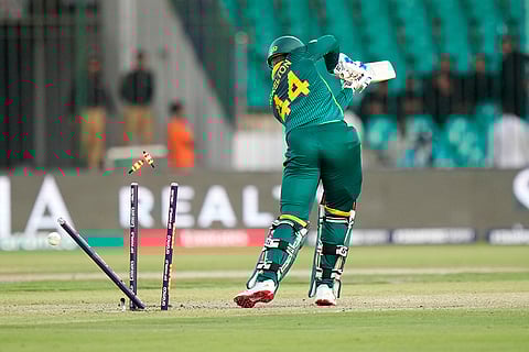 Champions Trophy 2025, RSA Vs ENG: South Africa's Ryan Rickelton is bowled out 