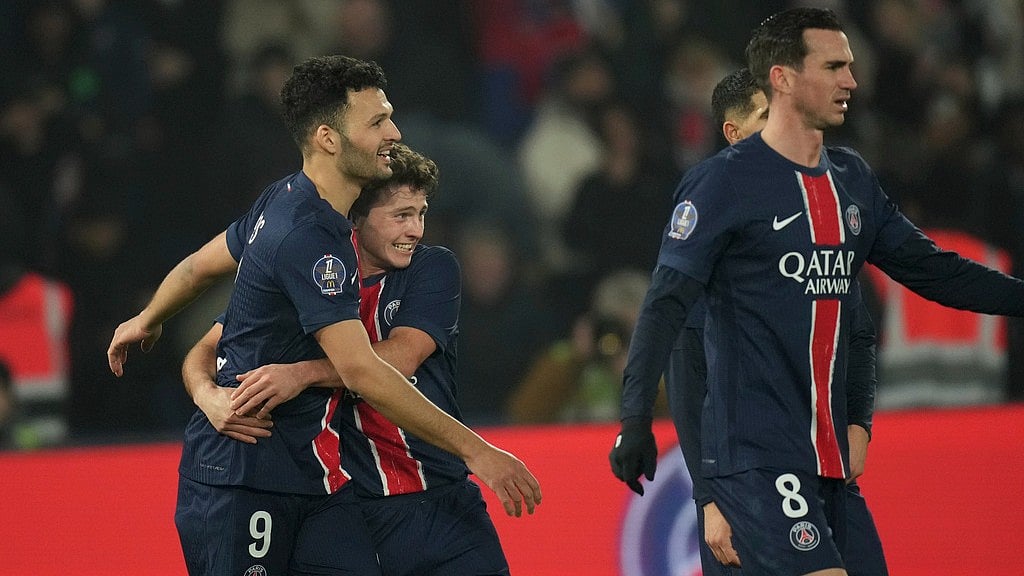 AP : PSG's Goncalo Ramos, left, PSG's Joao Neves, center, and PSG's Fabian Ruiz react during the French League One soccer match between Paris Saint-Germain and Lille, Saturday, March 1, 2025 at the Parc des Princes stadium.