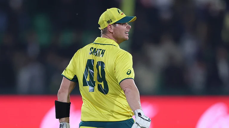 Steve Smith's Australia face India in Dubai - null