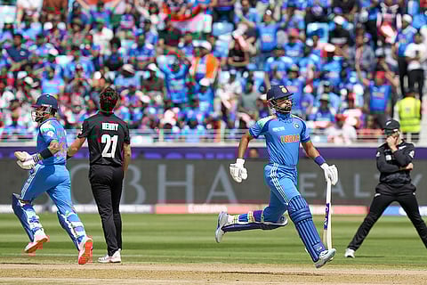 Kohli’s 300th ODI, IND vs NZ: Virat Kohli and Shreyas Iyer run between the wickets