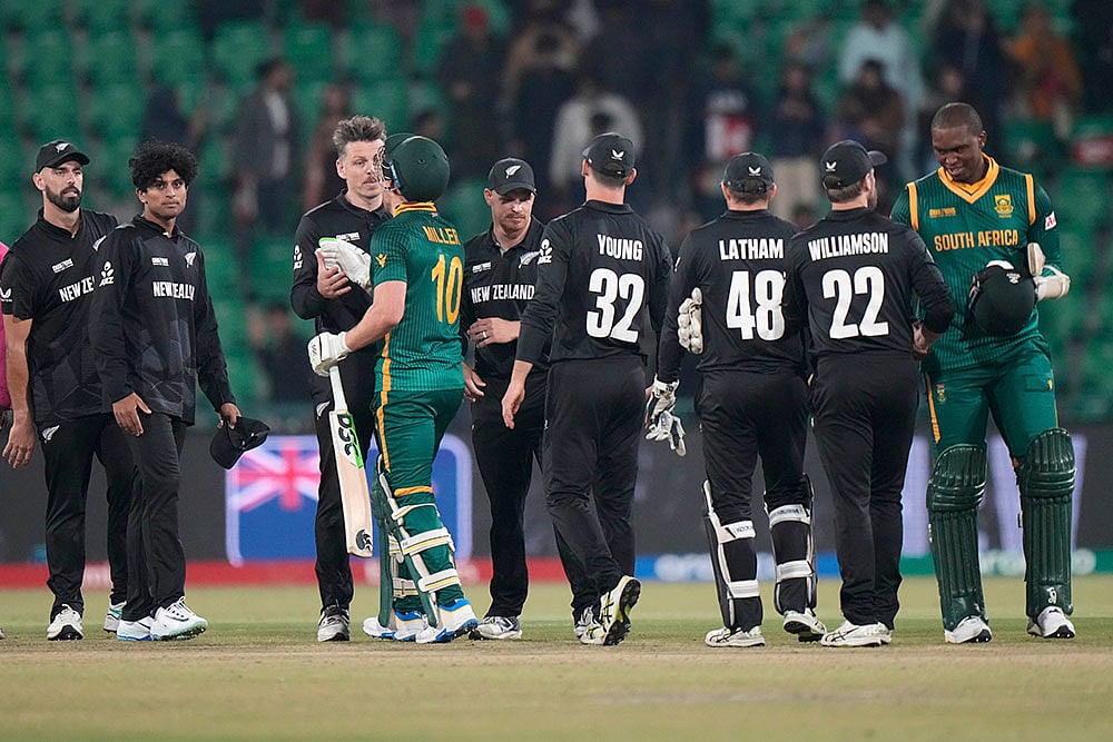 | Photo: AP/Anjum Naveed : 
Champions Trophy: New Zealand vs South Africa