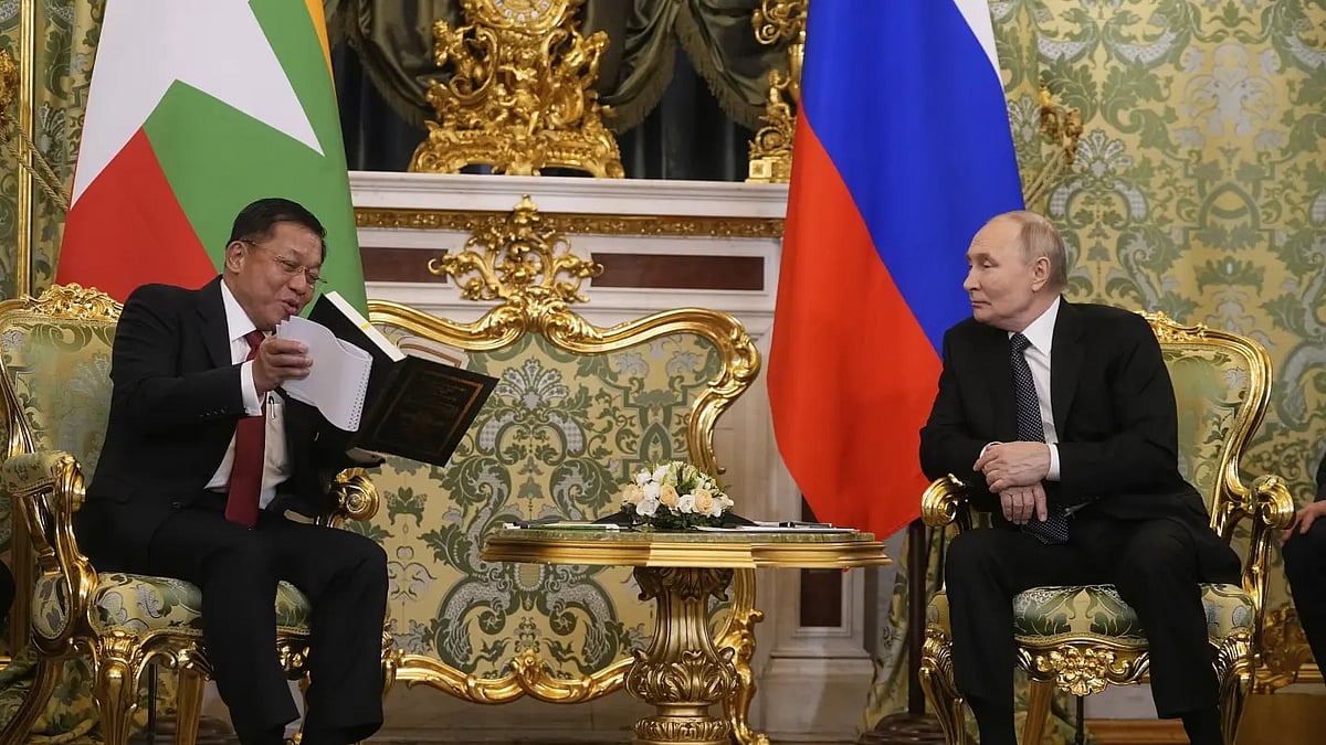 AP : Myanmar's Military Government Head Visits Russia For Cooperation Talks With Putin
