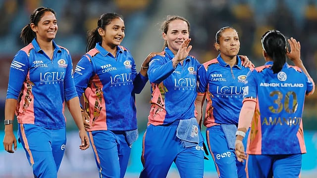 UPW Vs MI, WPL 2025: Mumbai Indians Crush UP Warriorz By 6 Wickets In Lucknow 