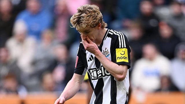 West Ham Vs Newcastle United, EPL: Howe Concedes Not 'Sufficient Grounds' To Appeal Gordon Red Card