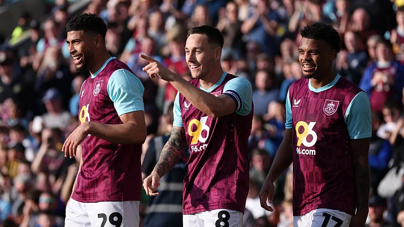 Burnley beat Luton Town in the EFL Championship