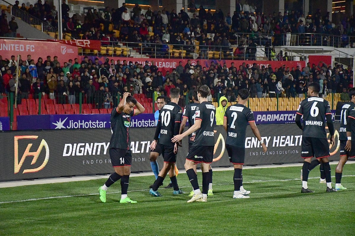 NorthEast United celebrate win over  East Bengal.  - ISL | FDSL 