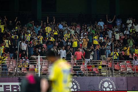 ISL: Mumbai City FC vs Kerala Blasters