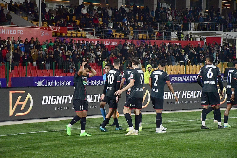 Indian Super League NorthEast United vs East Bengal FC: 9