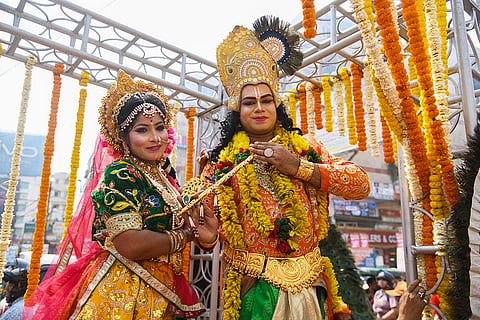 Fagun Holy Dhwaja Nishan Shobha Yatra