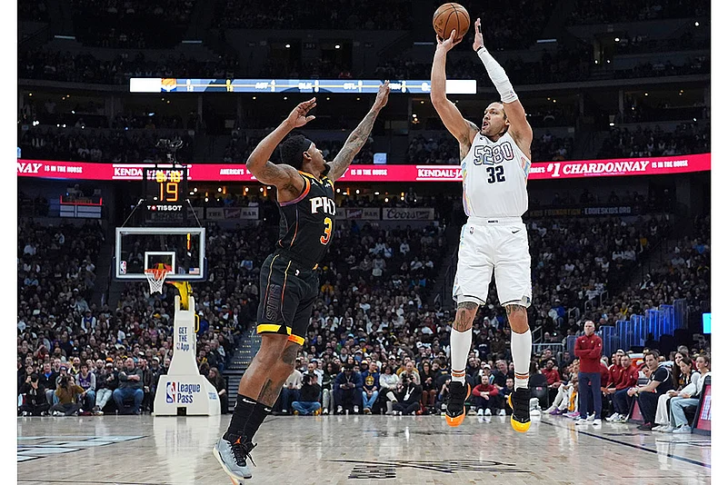 NBA basketball game Phoenix Suns vs Denver Nuggets: Aaron Gordon
