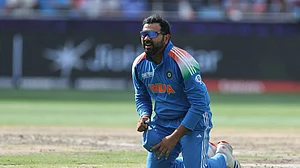 AP/Christopher Pike : Rohit Sharma.
