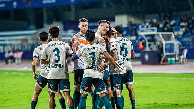 Bengaluru FC 0-2 Mumbai City FC Highlights ISL 2024-25: Chhangte, Karelis Help Islanders Beat The Blues, Qualify For Playoffs