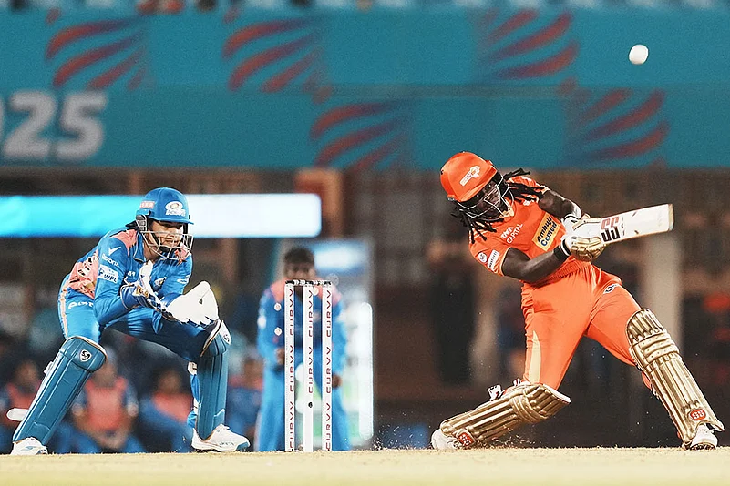 WPL: Gujarat Giants Women vs Mumbai Indians Women