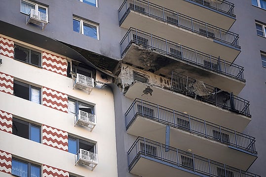 Ukrainian Drone Attacks Shut Down Airports In Moscow