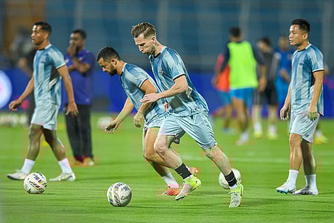 ISL 2024-25, MSC vs PFC:  Mohammedan Sporting players warm up