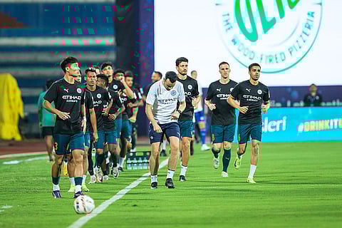 ISL 2024-25, BFC vs MCFC: Mumbai City players warm up