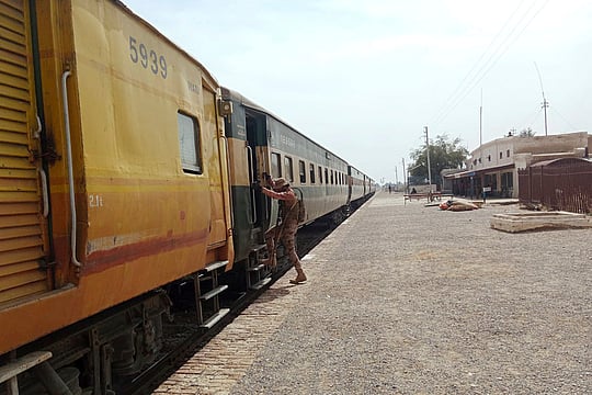 Coaches Of Islamabad Express Derails Near Lahore, Several Injured 