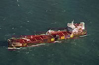 Trump Orders Complete Blockade Of Sanctioned Oil Tankers Linked To Venezuela | Photo: Dan Kitwood/Pool Photo via AP : Venezuela’s government rejected what it described as Trump’s “grotesque threat” and accused Washington of aggression.
In his post, Trump claimed