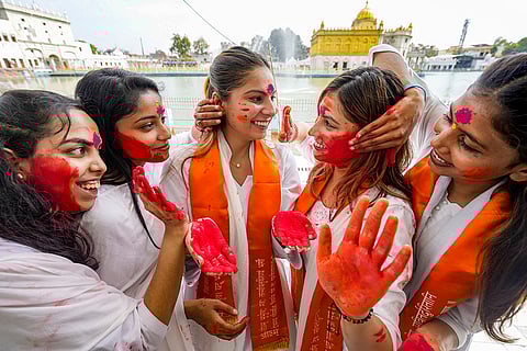 Holi celebration in Amritsar