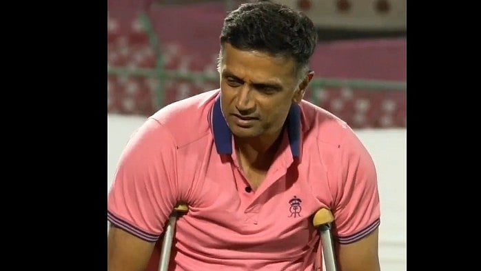 Rajasthan Royals : An injured Rahul Dravid walking on to the Rajasthan Royals training field.