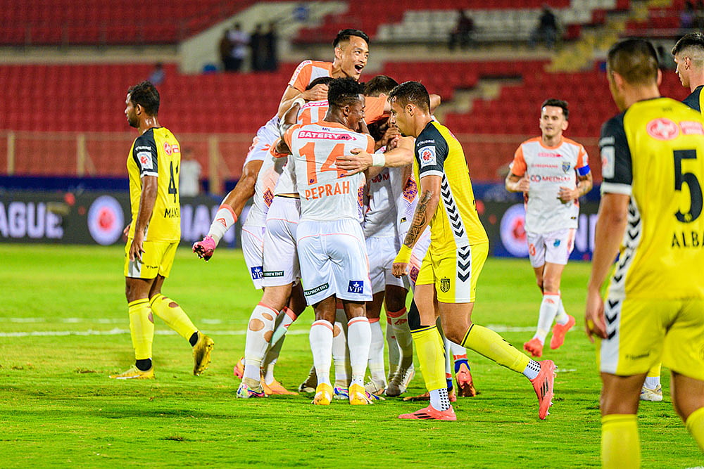Indian Super League 2024-25 Hyderabad FC vs Kerala Blasters: 6
