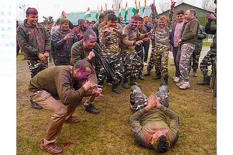 Holi celebrations in Srinagar