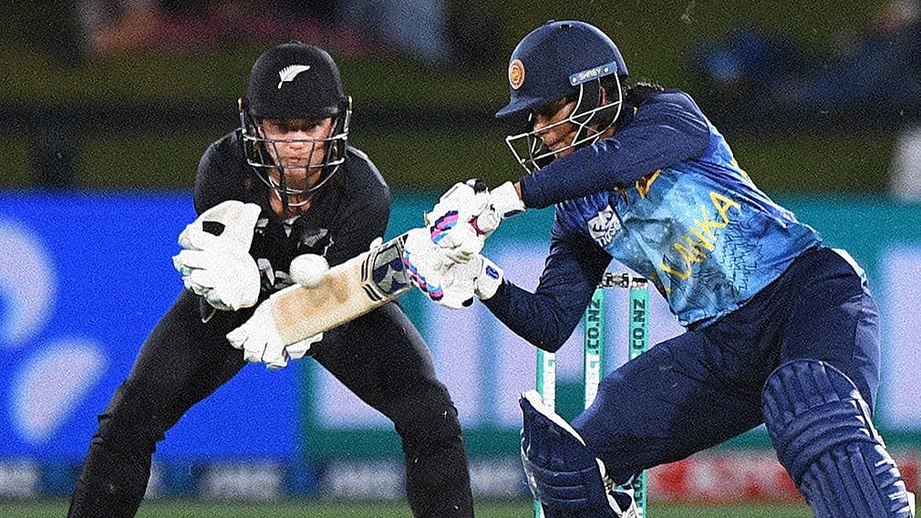 X/White Ferns : Action from the first women's T20I between Sri Lanka and New Zealand in Christchurch. 